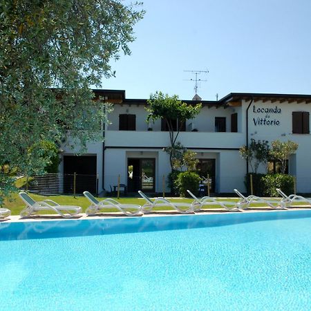 מנרבה דל גארדה Locanda Da Vittorio מראה חיצוני תמונה
